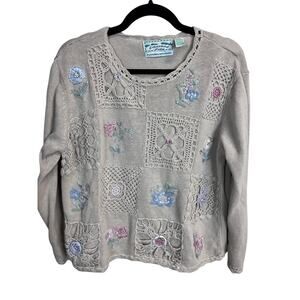 90s Vintage Emerald Isle Vintage Crochet Floral Sweater M